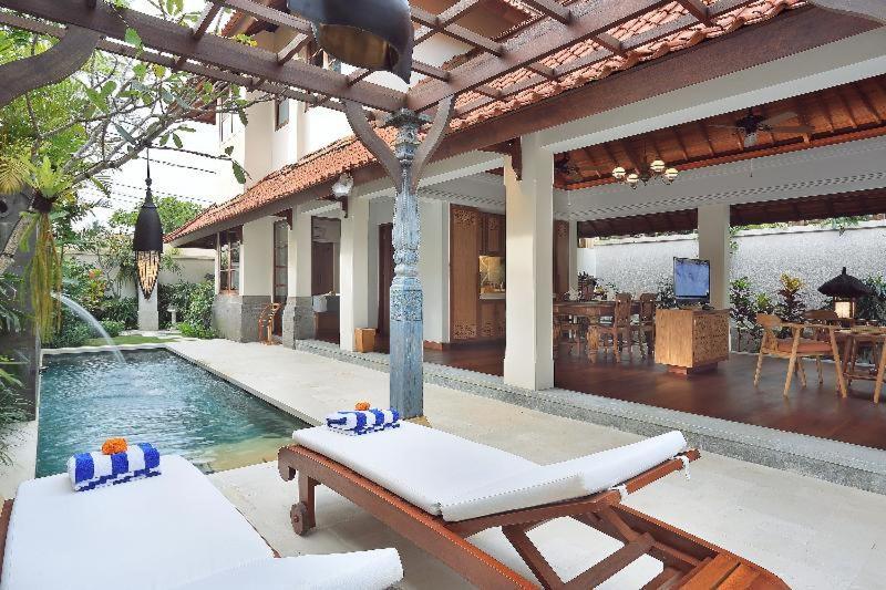 Hotel The Alantara Sanur Habitación foto